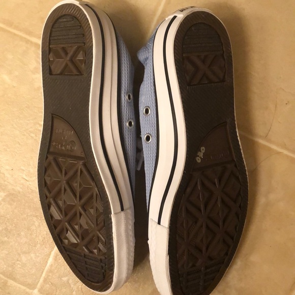 Brand New Converse - Picture 2 of 2